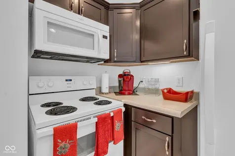 4016 Van Bibber Lake Estate Greencastle IN 46135