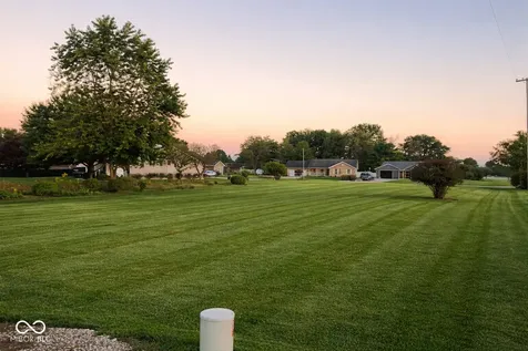 7000 S Artesian Court Columbus IN 47201