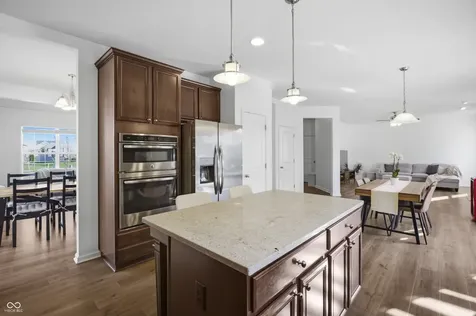 2545 Coneflower Court Columbus IN 47201