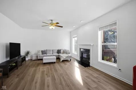 2545 Coneflower Court Columbus IN 47201