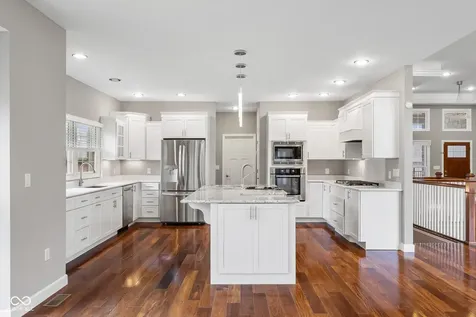 888 Westcreek Drive Columbus IN 47201