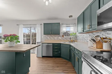 7464 Jenison Drive Indianapolis IN 46217