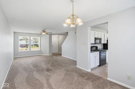 7414 Sedgewick Way Indianapolis IN 46256