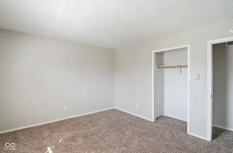 5534 Hill Rise Drive Indianapolis IN 46237