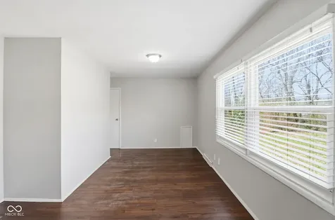 3750 E 77th Street Indianapolis IN 46240