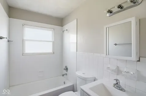 3750 E 77th Street Indianapolis IN 46240