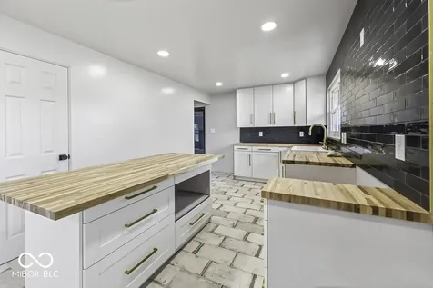 3141 W 33rd Street Indianapolis IN 46222