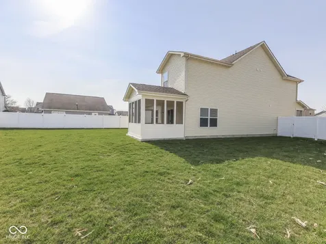 1810 Maplewood Court Pendleton IN 46064