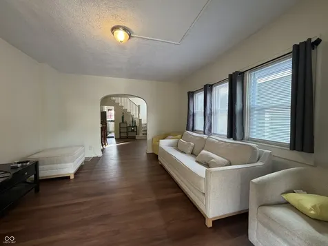 3673 Birchwood Avenue Indianapolis IN 46205