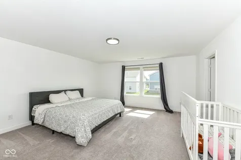 17267 Hanningfield Way Westfield IN 46074