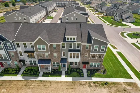 6040 Georgica Lane Mccordsville IN 46055