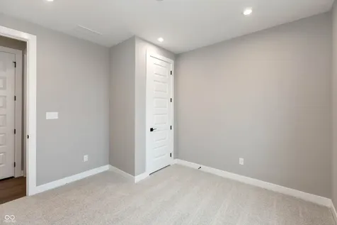 6040 Georgica Lane Mccordsville IN 46055
