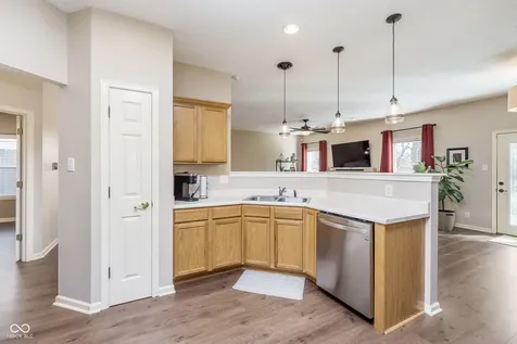 2421 Manita Drive Indianapolis IN 46234