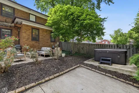 5023 N Pennsylvania Street Indianapolis IN 46205