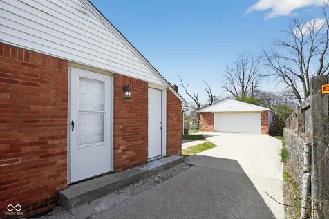 1618 N Shortridge Road Indianapolis IN 46219