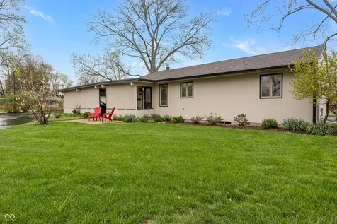 301 Flatrock Drive Columbus IN 47201