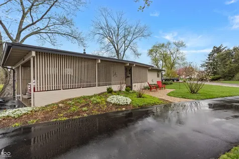 301 Flatrock Drive Columbus IN 47201