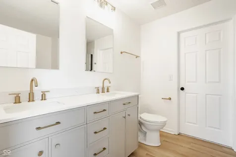 6365 W Oxford Lane Mccordsville IN 46055