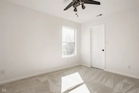 6365 W Oxford Lane Mccordsville IN 46055