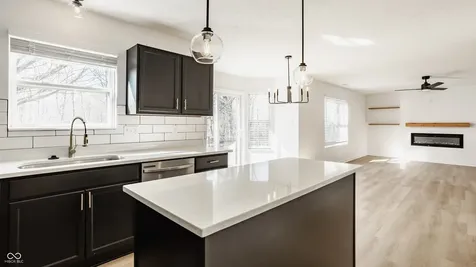 6365 W Oxford Lane Mccordsville IN 46055