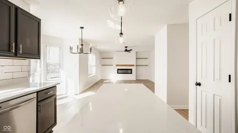 6365 W Oxford Lane Mccordsville IN 46055