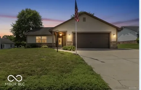 6433 Southern Lakes Drive N Indianapolis IN 46237