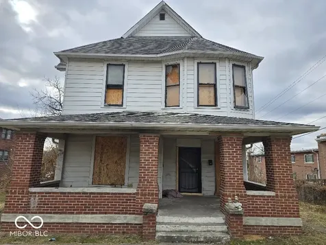 4603-4605 E Washington Street Indianapolis IN 46201