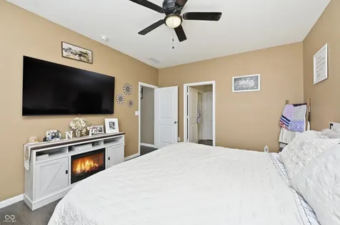 1593 Fairmount Drive Greenfield IN 46140