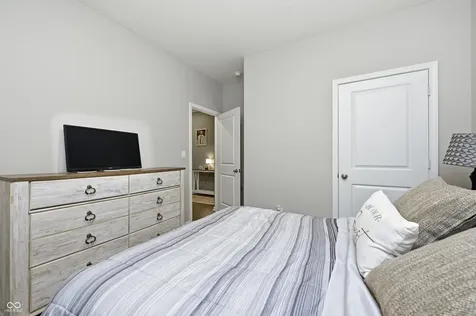 1593 Fairmount Drive Greenfield IN 46140