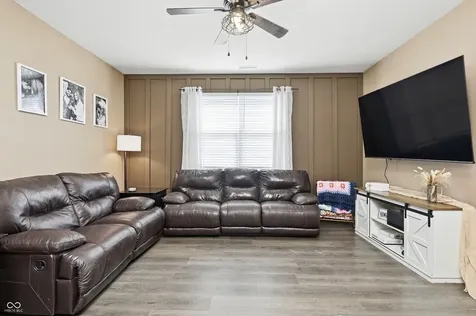 1593 Fairmount Drive Greenfield IN 46140