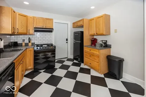 6140 Winthrop Avenue Indianapolis IN 46220