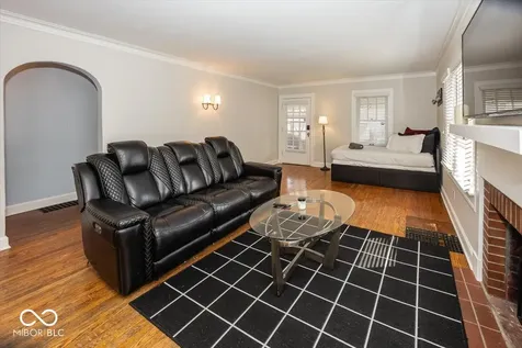 6140 Winthrop Avenue Indianapolis IN 46220