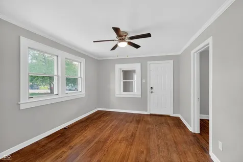 4915 Evanston Avenue Indianapolis IN 46205