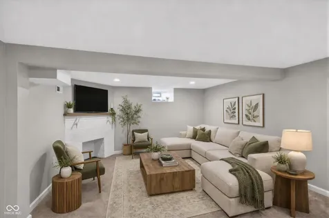 4915 Evanston Avenue Indianapolis IN 46205