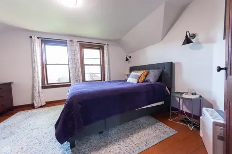 2339 Lafayette Avenue Columbus IN 47201
