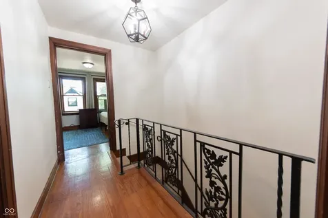 2339 Lafayette Avenue Columbus IN 47201