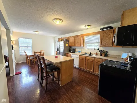 239 Lincoln Hills Coatesville IN 46121