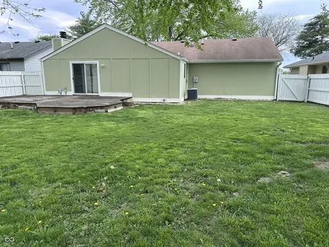 3920 Peppertree Lane Columbus IN 47203