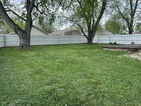 3920 Peppertree Lane Columbus IN 47203