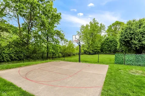 7818 Ashtree Drive Indianapolis IN 46259