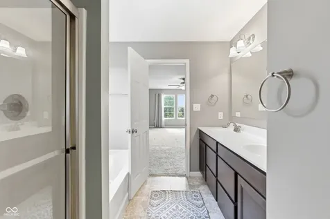 8701 N Dresden Drive Mccordsville IN 46055