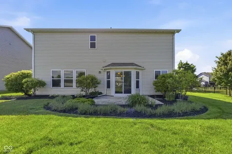 8701 N Dresden Drive Mccordsville IN 46055