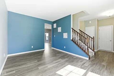 8701 N Dresden Drive Mccordsville IN 46055