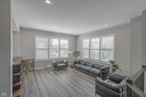 13484 Erlen Drive Fishers IN 46037