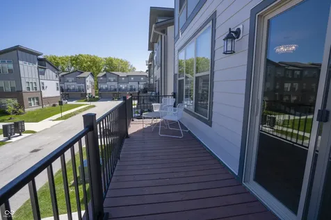 13484 Erlen Drive Fishers IN 46037