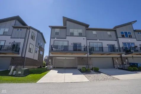 13484 Erlen Drive Fishers IN 46037