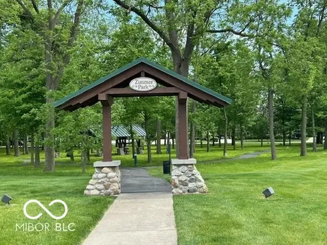 13484 Erlen Drive Fishers IN 46037