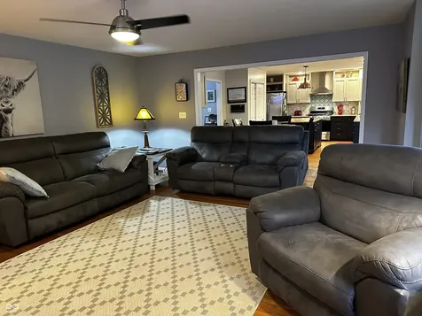 651 Leah Way Greenwood IN 46142