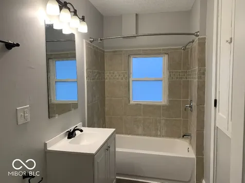 3329 Carrollton Avenue Indianapolis IN 46205