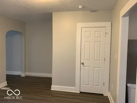 3329 Carrollton Avenue Indianapolis IN 46205
